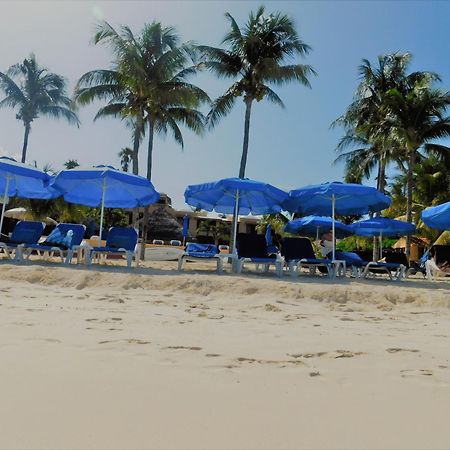 Nautibeach Beach Front Condos In North Beach Isla Mujeres Exterior photo